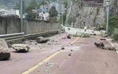 В Китае произошло мощное землетрясение: десятки жертв