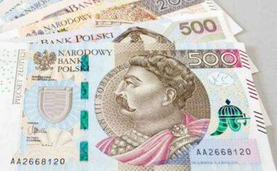 У Польщі припинять приймати українські гривні для обміну