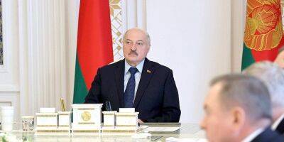 Другая «ориентация». Лукашенко хочет лишать гражданства уехавших из страны белорусов
