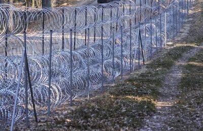 МИД Литвы обвинил Беларусь в умышленной порче заграждения на границе