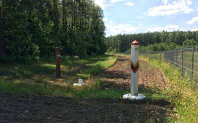 Литва звинуватила Білорусь в умисному пошкодженні паркану на кордоні