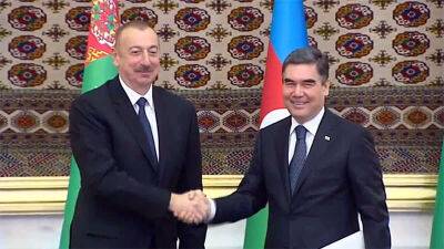 Азербайджан поддержит проект Транскаспийского газопровода, но инициировать его должен Туркменистан