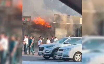 В ташкентском ресторане Brasserie произошел пожар. Видео