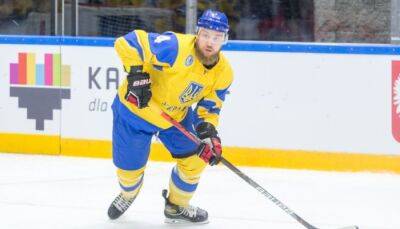 Защитник сборной Украины по хоккею Толстушко перешел в венгерский Дунайварош