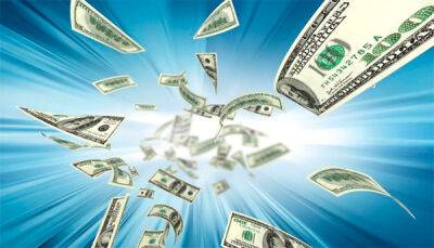 Нацбанк провів дебютний обмін безготівкового долара на готівку на $100 млн