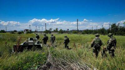 Чиновники администрации путина лично контролируют операции по "фильтрации" в Украине - Госдеп