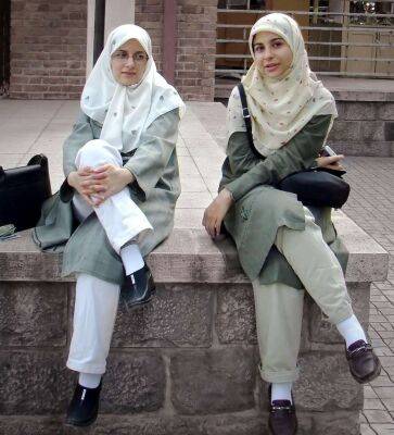 Влада Ірану задіє технологію розпізнавання облич для дотримання закону про хіджаби