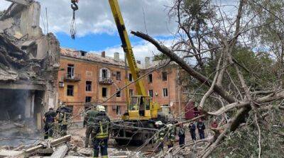 Обстрел Славянска: количество жертв под завалами дома выросло