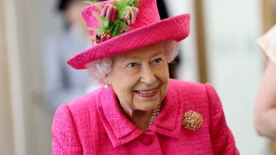 Врачи обеспокоены: королеву Елизавету II поместили под медицинское наблюдение