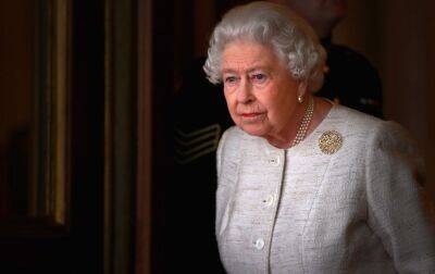 Королева Британии попала под медицинское наблюдение. Врачи обеспокоены ее состоянием
