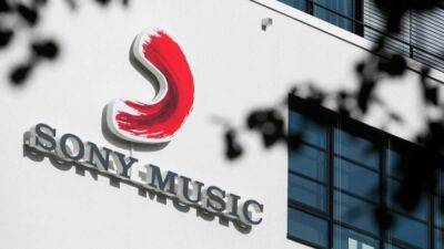 Будут слушать только песни кобзона: Sony Music окончательно уходит с российского рынка