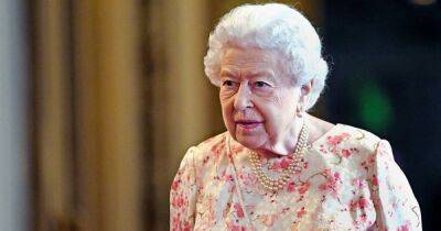 Болезнь королевы Елизаветы II: монарха "похоронили" с фэйкового аккаунта СМИ