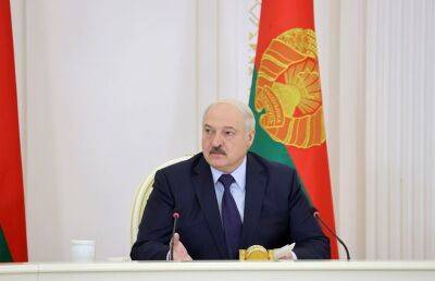 Лукашенко отправил на доработку законопроект о развитии предпринимательства