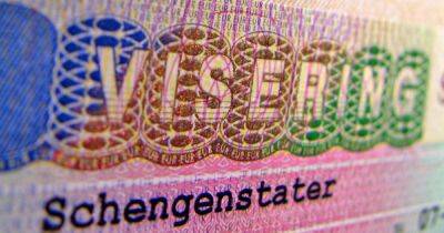 Стало известно, какие категории россиян смогут получить визы в ЕС без ограничений