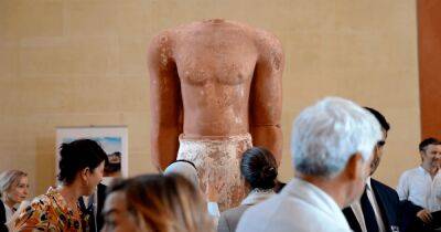 Колоссальная древняя статуя, найденная в Саудовской Аравии, выставлена ​​в Лувре (фото)