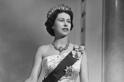 Елизавета II: чем прославилась королева Великобритании и какой ее запомнил весь мир