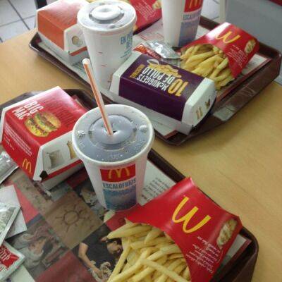 Когда в Киеве возобновит работу McDonald’s: в соцсетях назвали дату