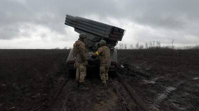 Враг ведет наступательные действия на трех направлениях – сводка Генштаба