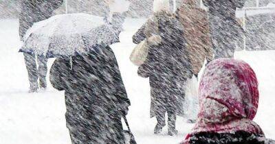 Дожди, снег и гололед: в Украине объявили штормовое предупреждение (фото)
