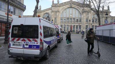 Нападение с ножом в Париже: шесть пострадавших, преступник нейтрализован