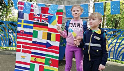 Як у Франції та Польщі навчають українських дітей-біженців - ukrinform.ru - Украина - Франція - Польща