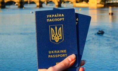 Стало відоме місце Україні у глобальному рейтингу привабливості паспортів