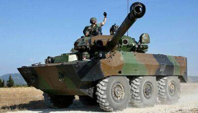 Еммануель Макрон - Стало відомо, коли Франція поставить легкі танки - lenta.ua - США - Україна - Франція