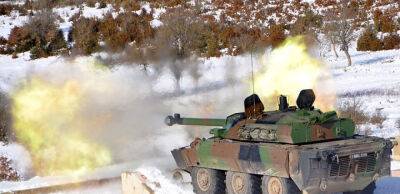 Франція планує за два місяці поставити Україні легкі танки AMX-10RC