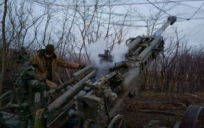 ЗСУ знищили ворожий склад боєприпасів та БМП у Луганській області (відео)