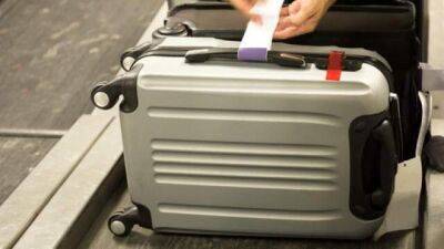 Пассажира самолета оштрафовали на 400 шекелей за 3 кг перевеса в чемодане