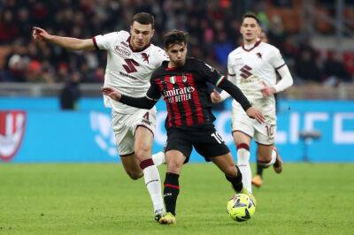 Лечче – Милан прямая трансляция матча MEGOGO