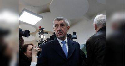 Вибори президента в Чехії: у другий тур пройшли «чеський Орбан» та колишній генерал НАТО