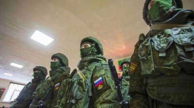 В россии военный подорвал гранату и устроил пожар на складе боеприпасов