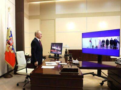 Политтехнолог Шейтельман: Все, что показывают с Путиным, – оперативная съемка ФСБ. Раньше снимал "Первый канал", а сейчас других, кроме ФСБ, не пускают