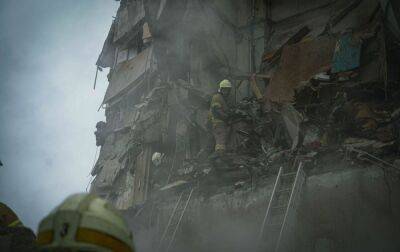 Рятувальники показали, як зараз виглядає будинок у Дніпрі після ракетного удару