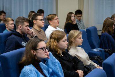 В Центре общественной информации Калининской АЭС прошел «Атомный урок» для школьников - afanasy.biz - Россия