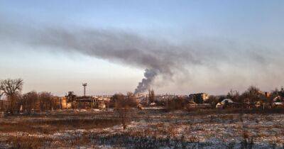 ВСУ огнем из артиллерии уничтожили локальные склады ВС РФ в Соледаре (видео)