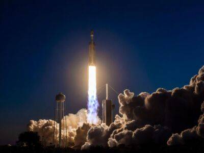 SpaceX запуcтила ракету в рамках секретной миссии для космических сил США - gordonua.com - США - Украина - шт.Флорида - Ракеты