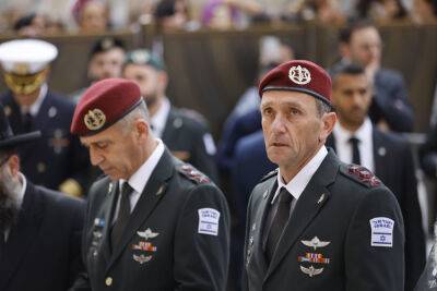 В Израиле сменился начальник генштаба. Министр обороны обещал защитить армию от политики