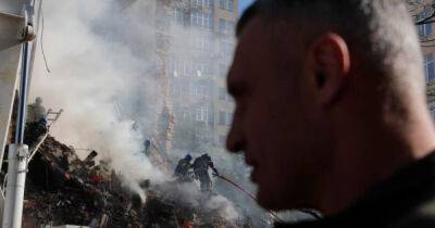 Коллапс может произойти в любую секунду: Кличко рассказал западным СМИ о ситуации со светом в Киеве