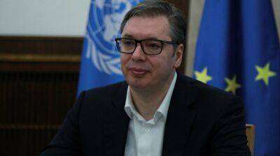 Президент Сербии призвал РФ прекратить вербовать сербов на войну против Украины