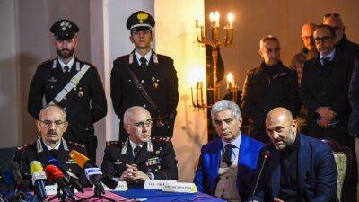 Италия: "Коза ностра" обезглавлена, борьба с мафией продолжается