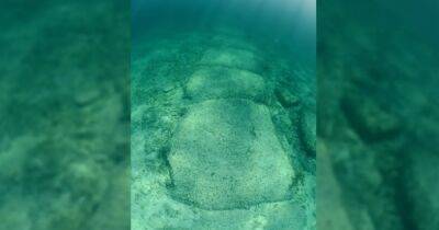 Человек или нечто иное. Ученые раскрыли тайну образования подводной "Дороги Бимини" (видео) - focus.ua - Украина - Багамы