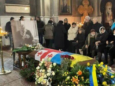 На похороны Кикабидзе от Украины поедет Ткаченко. Гроб артиста будет покрыт двумя флагами – грузинским и украинским