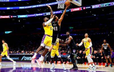 НБА: Сакраменто сильнее Лейкерс, Майами громит Нью-Орлеан