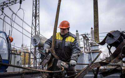 У Києві пошкоджено енергооб'єкти: вводяться аварійні відключення світла