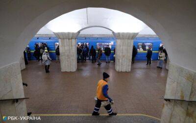 Турнікети в метро Києва частково не працюють: що сталося