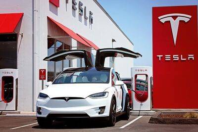 Tesla: новые тенденции или шаг назад