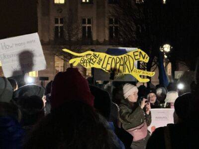 "Освободите "Леопардов!" В Берлине и Литве проходят митинги с призывом к Германии передать Украине танки