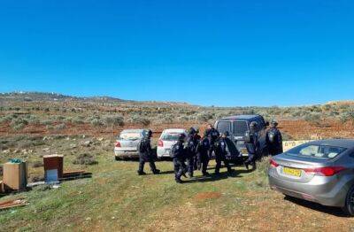 Попытка нападения с ножом в поселении в Самарии, террориста застрелили